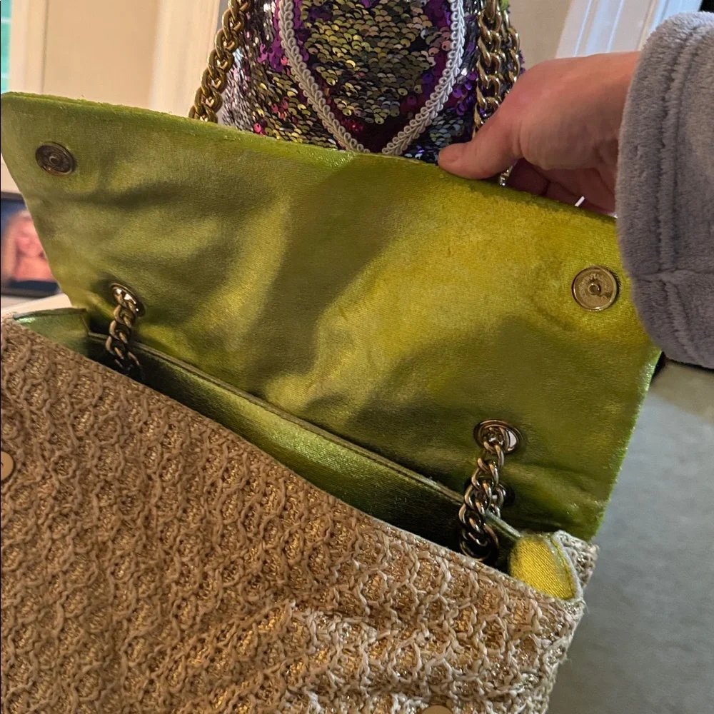 Kurt Geiger xl purse used last summer repainted some spots that were worn. - Picture 7 of 9